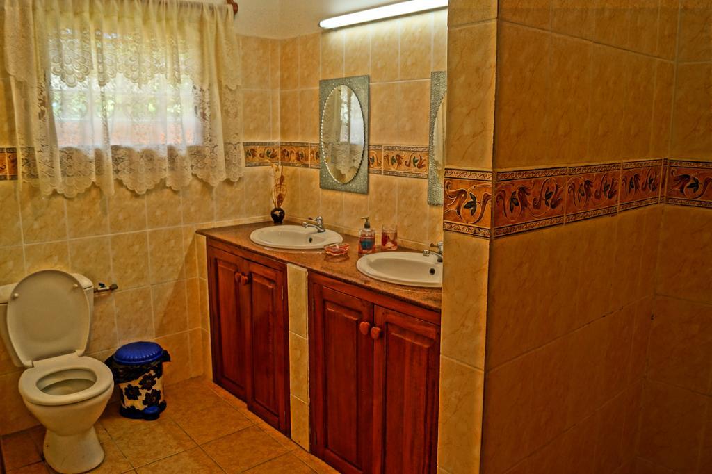 Chez May Paule Anse Volbert Village 外观 照片